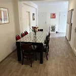 Homestay Vastus Homes