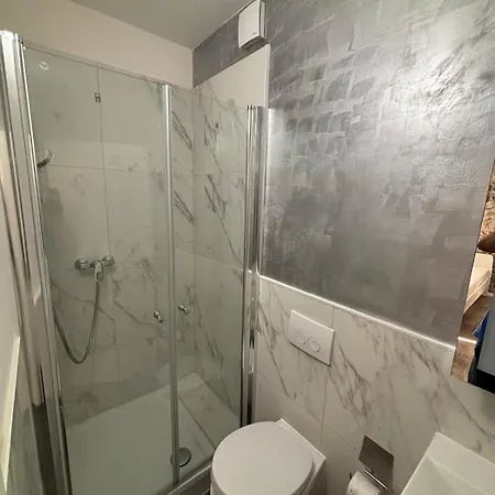 Homestay Laroni Duisburg