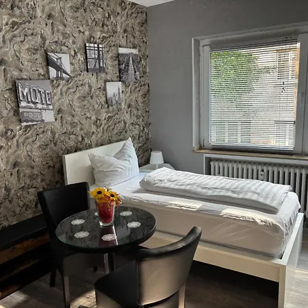 Vastus Homes * ドゥイスブルグ