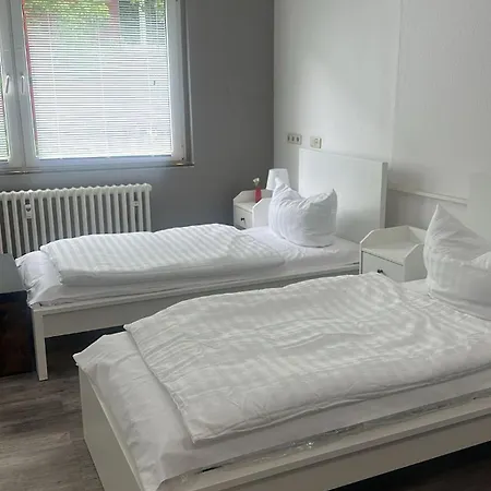 Vastus Homes ホームステイ *