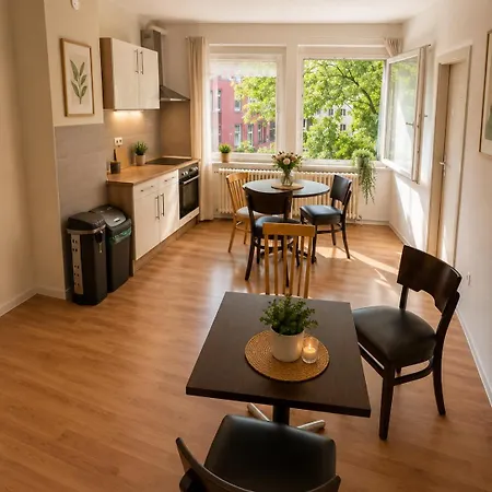Laroni Homestay Duisburg