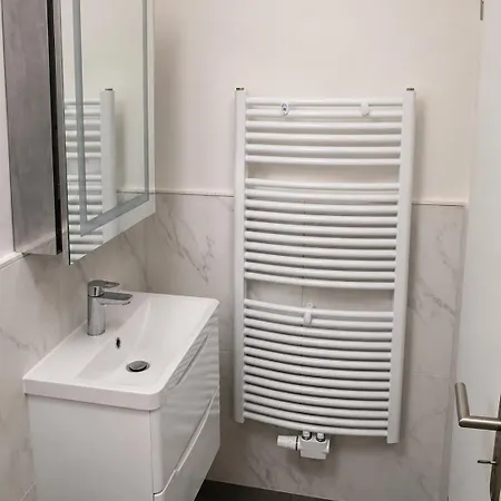 Laroni Quarto em Acomodações Particulares *