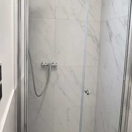 Quarto em Acomodações Particulares Laroni *